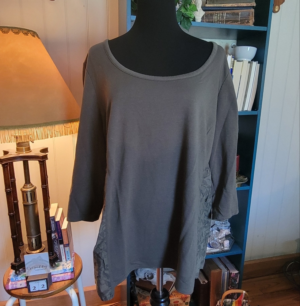 Lane Bryant Plus Size 18/20 Green Blouse